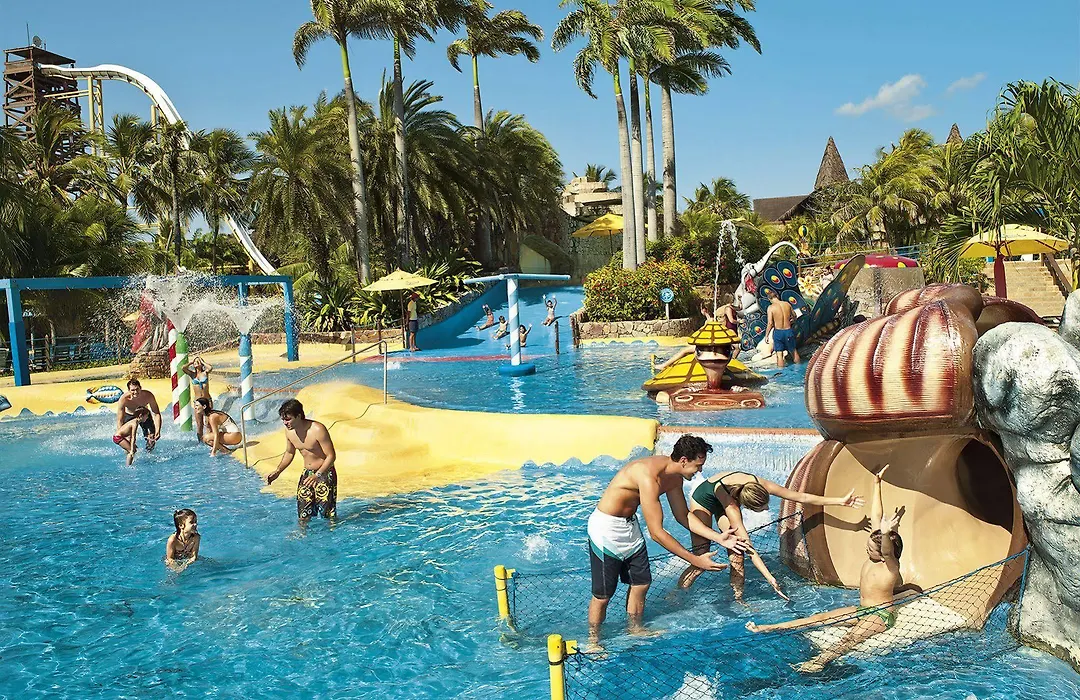 Wellness Beach Park Resort-1